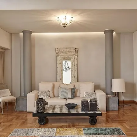 Διαμέρισμα Kolonaki Square Elegant